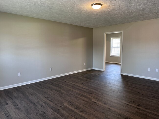 Building Photo - 378 W University Pky