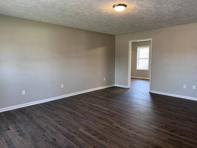 Foto del edificio - 378 W University Pky