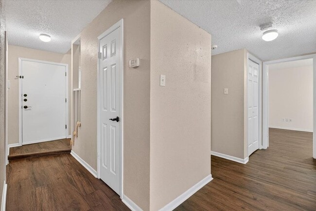 Foto del edificio - 4026 Northwood Dr