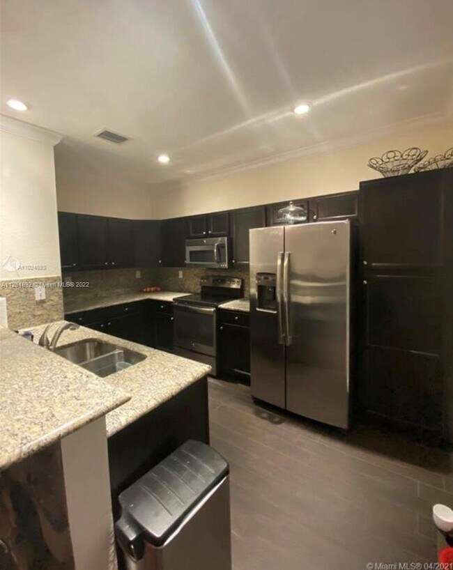 Foto del edificio - 17146 SW 93rd St