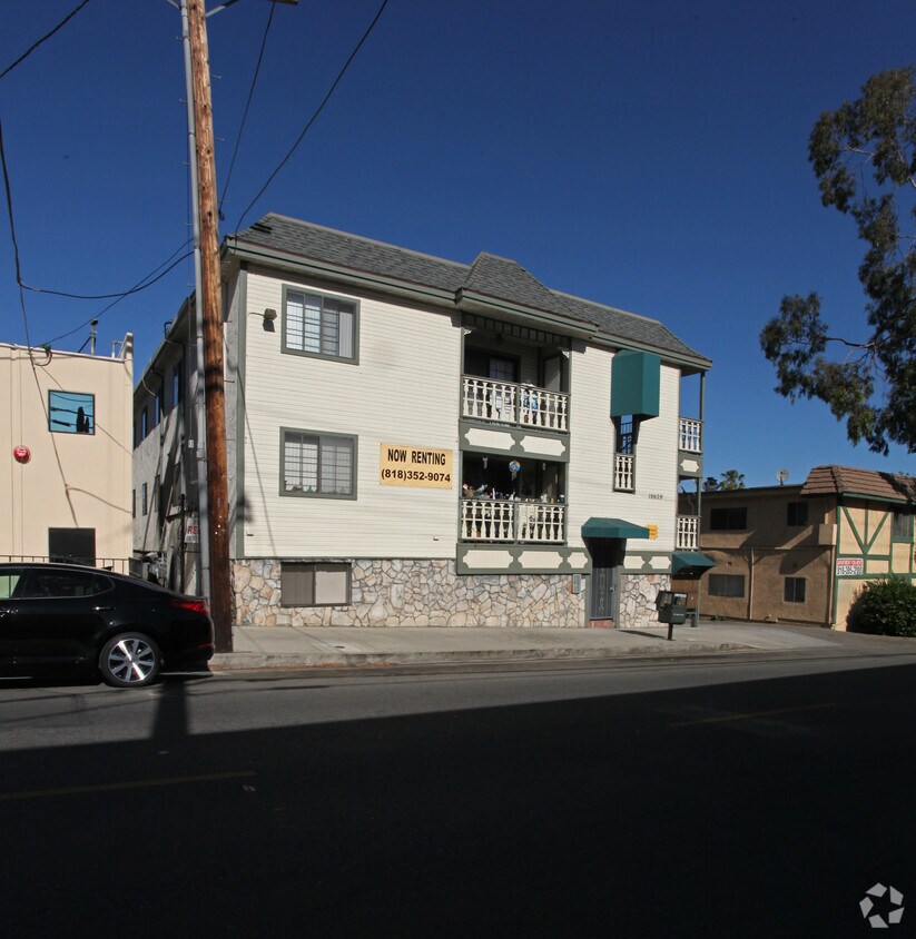 10629 Sherman Grove Ave, Sunland, CA 91040 Apartments in Sunland, CA