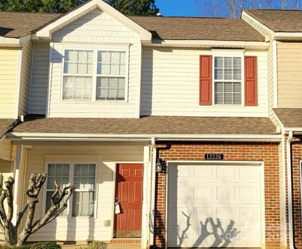 12226 Royal Castle Ct, Charlotte, NC 28277 Townhome Rentals in
