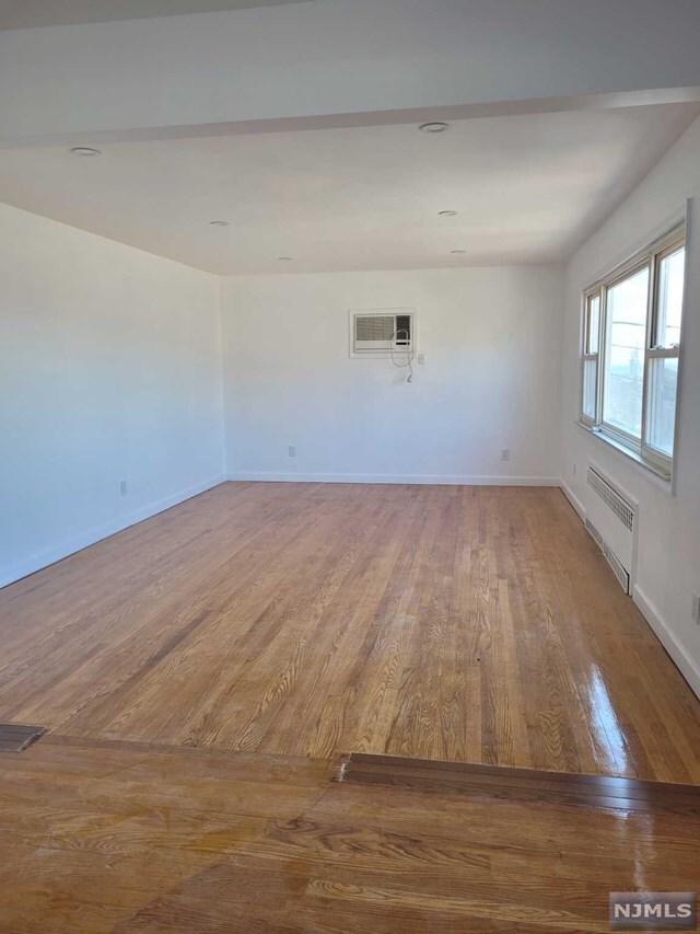 Building Photo - 224 11th Street, Unit 2