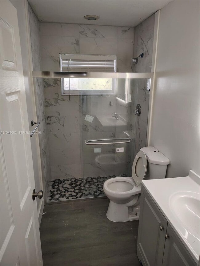 Foto del edificio - 165 SW 5th Ct