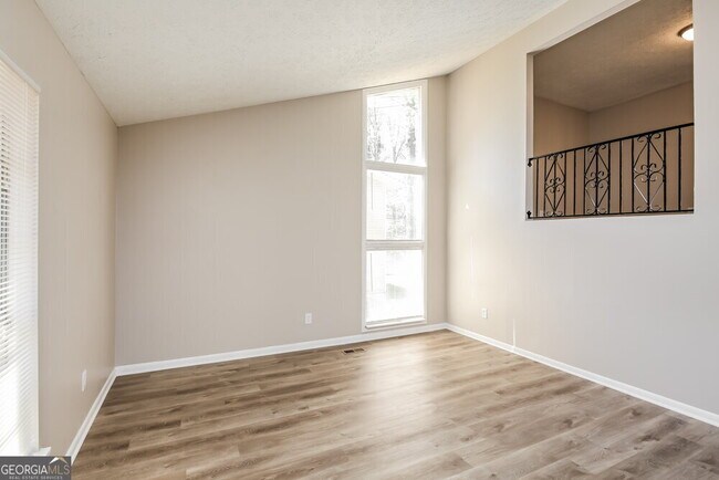 Building Photo - 8891 Dorsey Rd