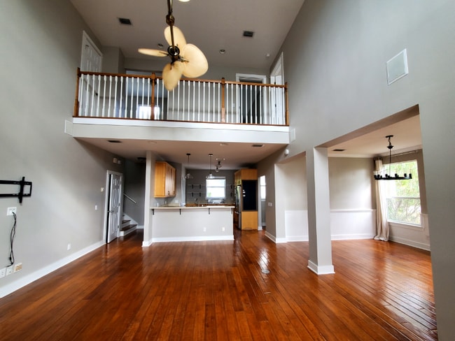 Foto del edificio - 229 Tecumseh Ln