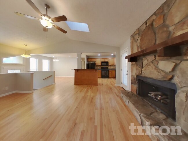 Foto del edificio - 2280 Lexington Way