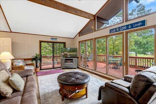 Building Photo - Welcome to Your Lake Gaston Getaway!