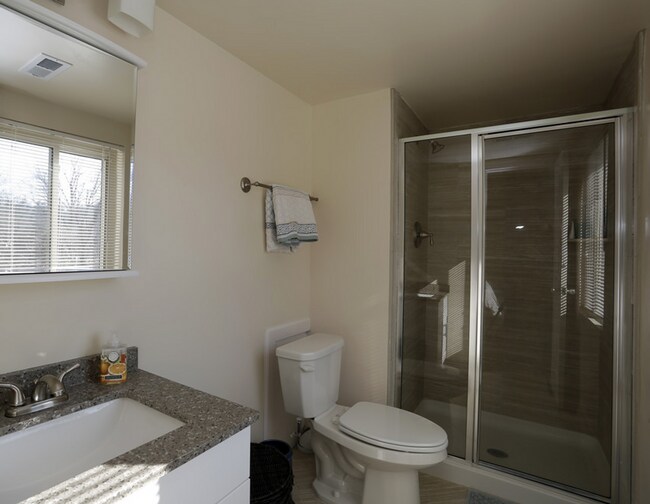 Tunbridge Apartments 274 Glen Riddle Rd Media, PA