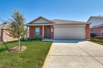 Building Photo - 2041 Derby Ln