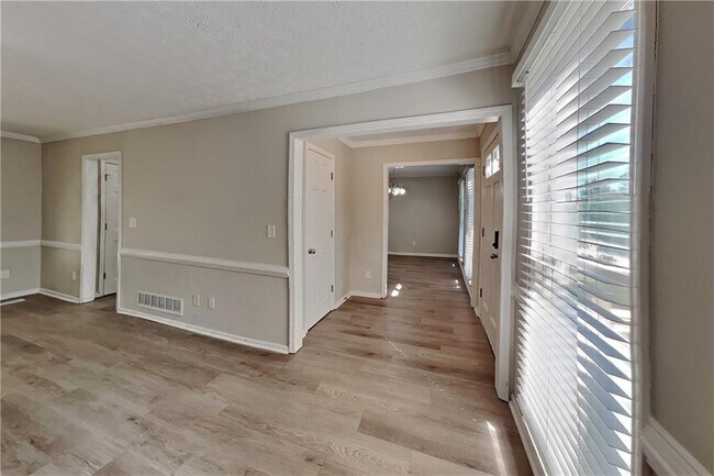 Foto del edificio - 3867 Buckland Dr SW