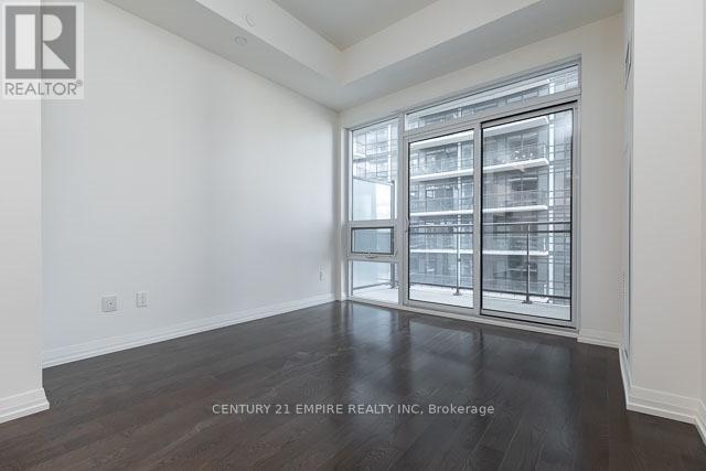 Photo du bâtiment - 460-460 Adelaide St E