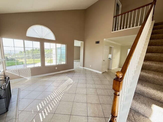 Foto del edificio - Spectacular view home in Anaheim Hills