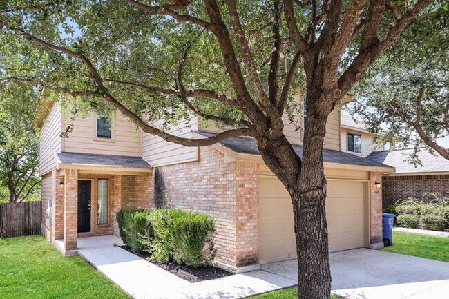 Building Photo - 5930 Aspen Gdn