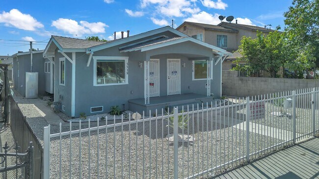 Building Photo - 5518 Denker Ave