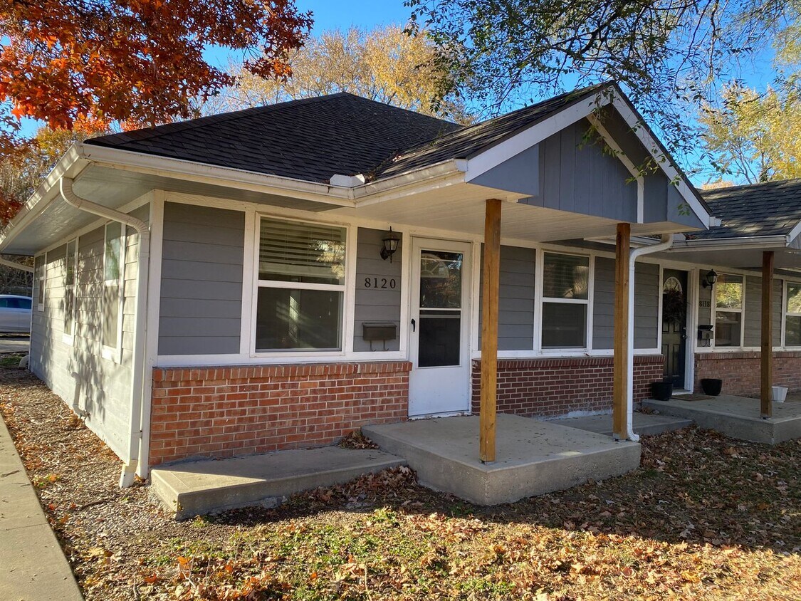 Primary Photo - 2-Bedroom 1-Bathroom Home Available Novemb...