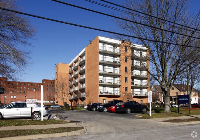 Jameson Vista South Apartments New Castle, PA