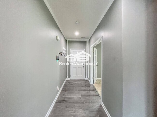 Foto del edificio - 108 Mdws Lndg Ln