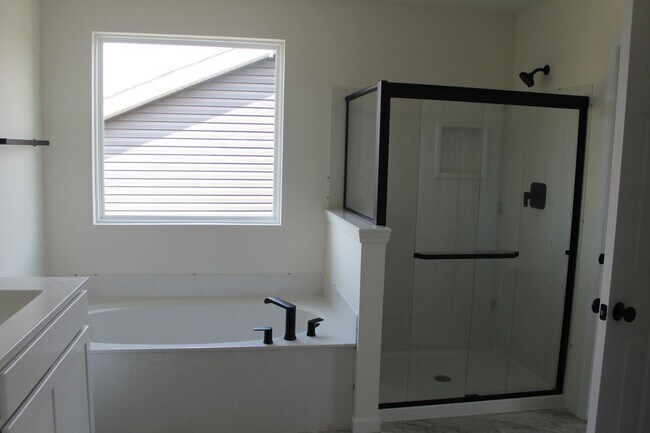 Building Photo - 436 Sweetgrass Dr