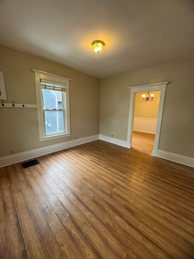 Building Photo - Village of Carthage 3/4 Bedroom / 1.5 Bath...