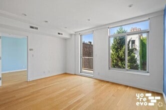 Building Photo - 292 7th St