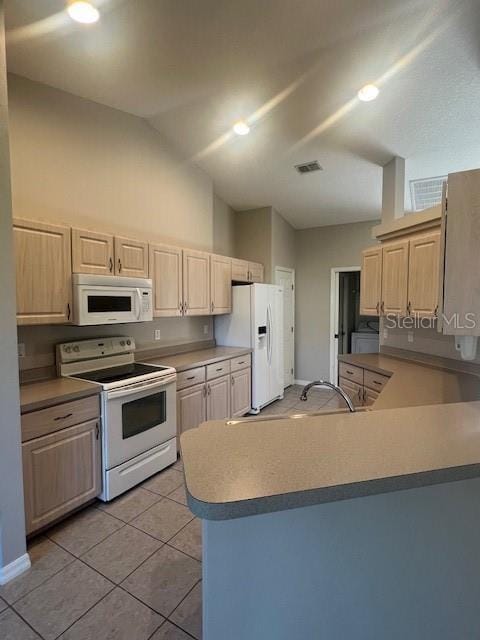 Building Photo - 8592 SW 60th Ct