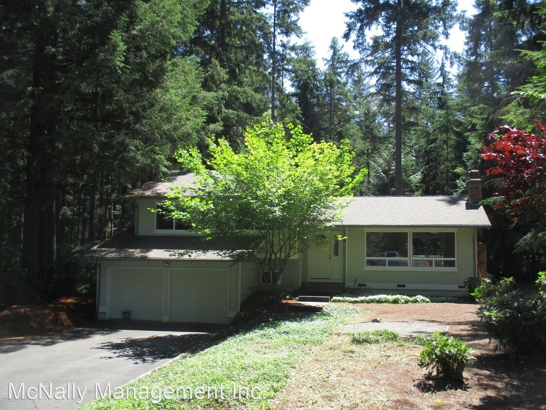 Primary Photo - 3 br, 2.5 bath House - 6724 76th St. Ct NW