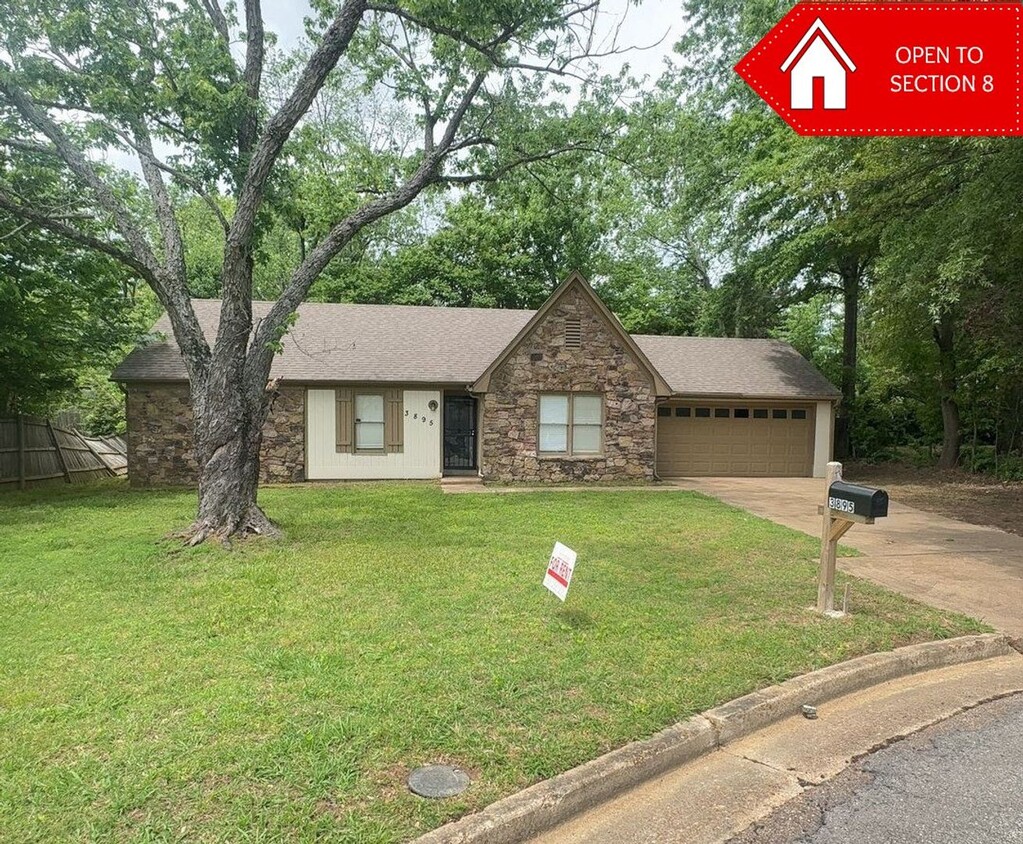 Charming 3 bedroom / 2 bathroom home - Op... - Charming 3 bedroom  / 2 bathroom home - Op...