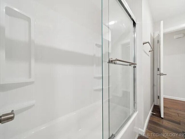 Foto del edificio - 1638 E 55th Pl