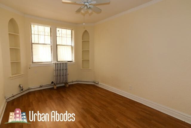 Foto del edificio - 4830 N Damen Ave