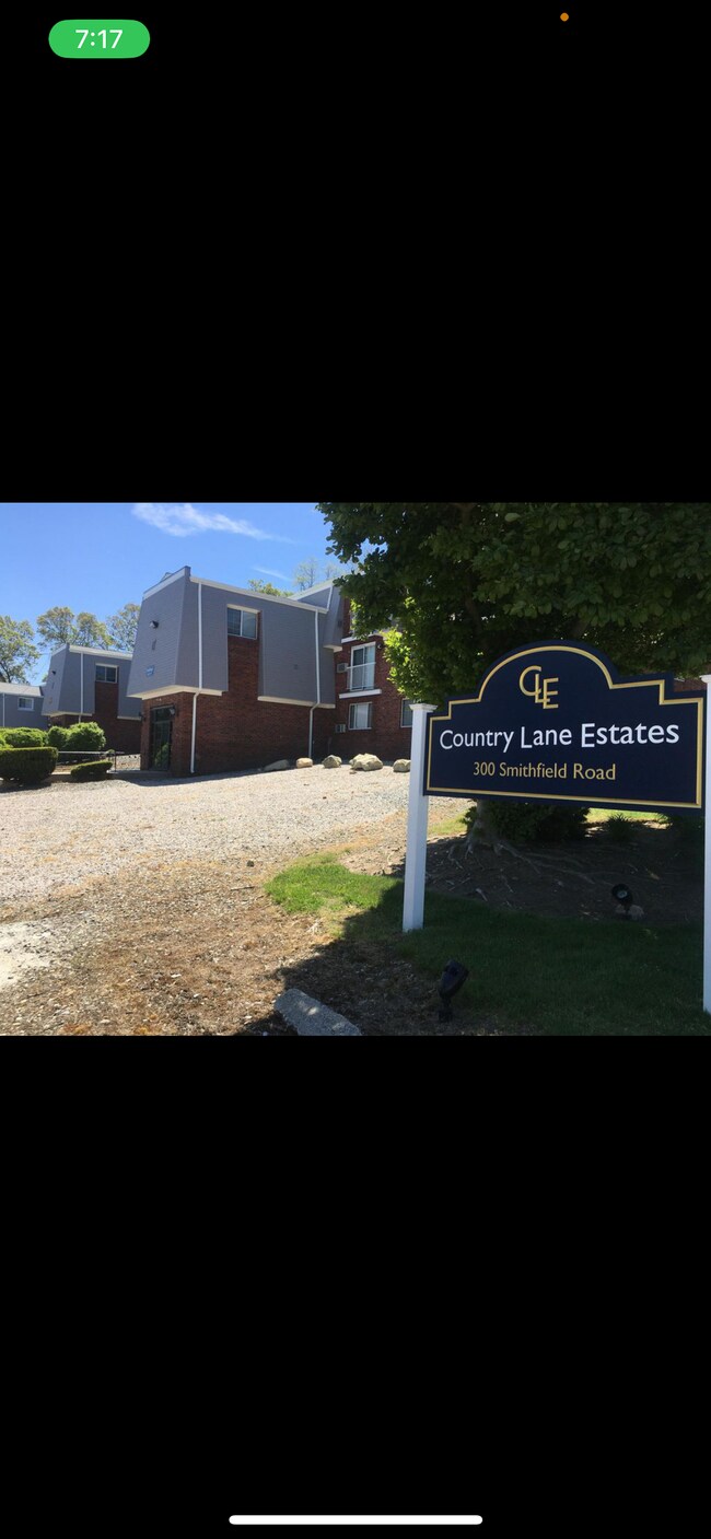 300 Smithfield Rd Unit 318, North Providence, RI 02904 Condo for