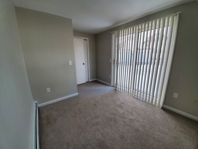 Bedroom#2 with direct access to backyard - 62 S Hall St