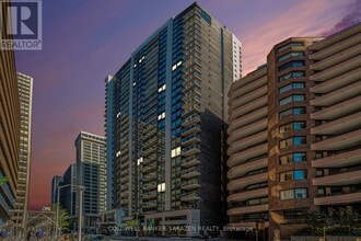 Building Photo - 340-1340 Queen St