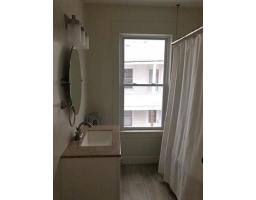 Foto del edificio - 16 Brightwood Ave