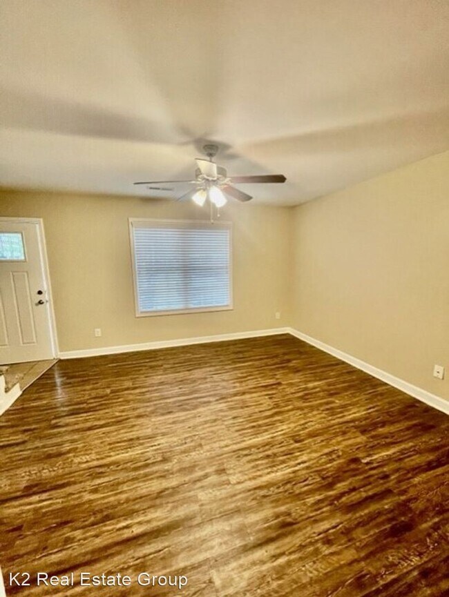 Foto del edificio - 3 br, 2.5 bath House - 905 Cedar Street