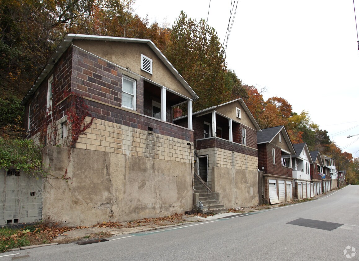 Foto del edificio - 1243-1305 Cresent Rd