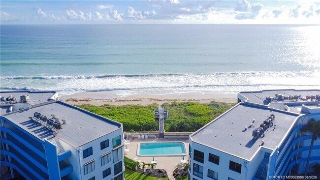 Foto del edificio - 2370 NE Ocean Blvd