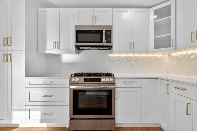 Building Photo - 167 Harrison Ave