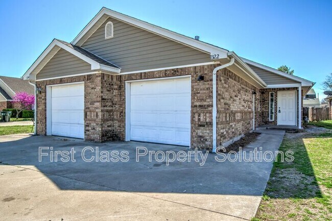 Building Photo - 1322 Commerce Dr