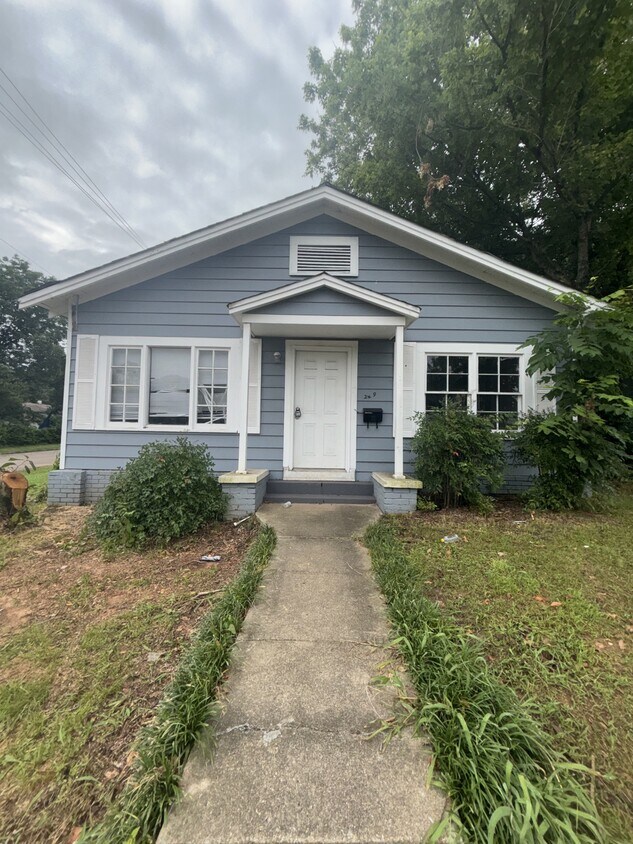 Primary Photo - 1249 Park Ave