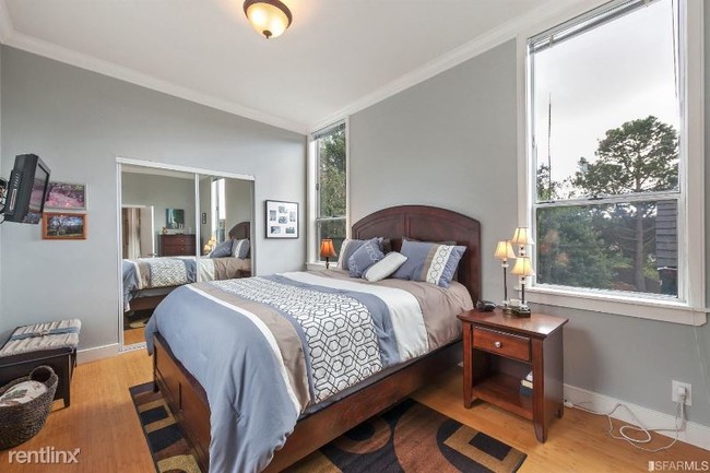 Building Photo - 1 br, 1 bath Condo - 67 Prospect Ave