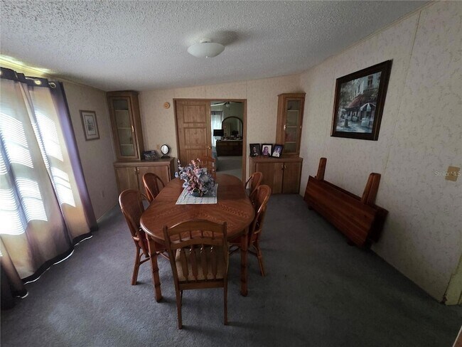 Foto del edificio - 470 Hilltop Ct