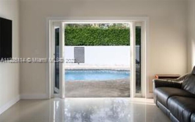 Foto del edificio - 12721 SW 17th Ct