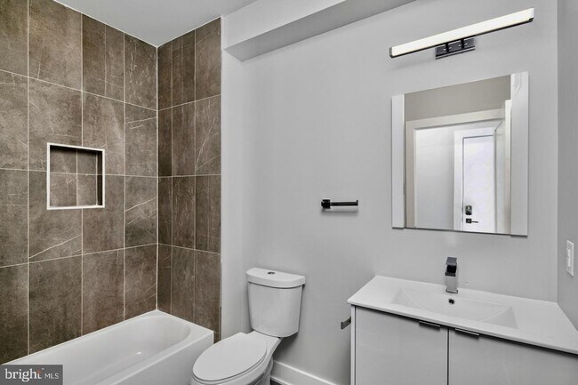 Foto del edificio - Brand New Luxury Apartments