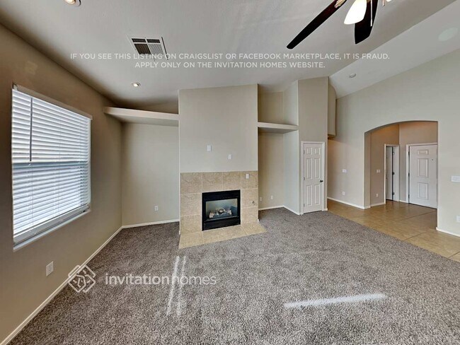 Building Photo - 7558 S Chambery Cove Ct