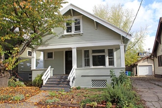 Building Photo - 4522 NE 17th Ave