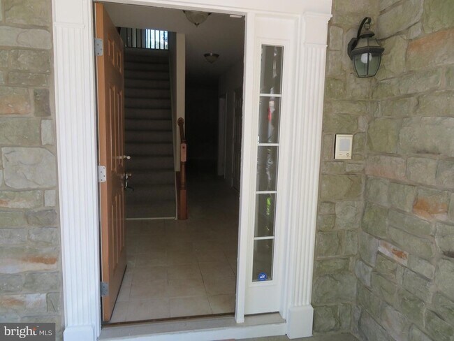 Foto del edificio - 3700 Bedford Dr