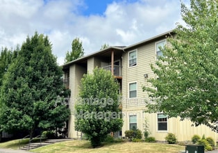 Building Photo - 523 Catron St N