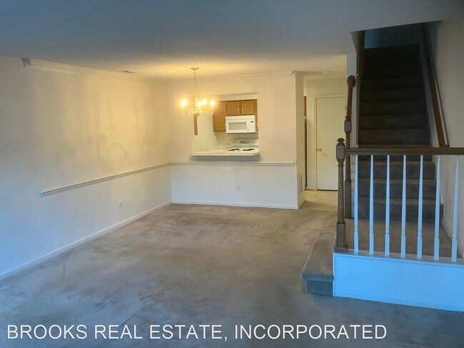 Building Photo - 2 br, 2.5 bath House - 705 Settlement Drive