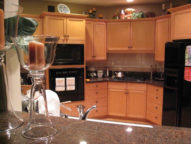 Foto del edificio - 7917 NW Blue Pointe Ln